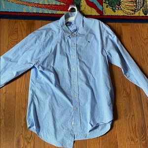VV Button down